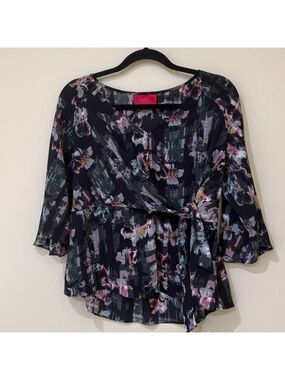 Jennifer Lopez Artistic Brushstroke Blouse - 3/4 sleeves Women’s side tie top S